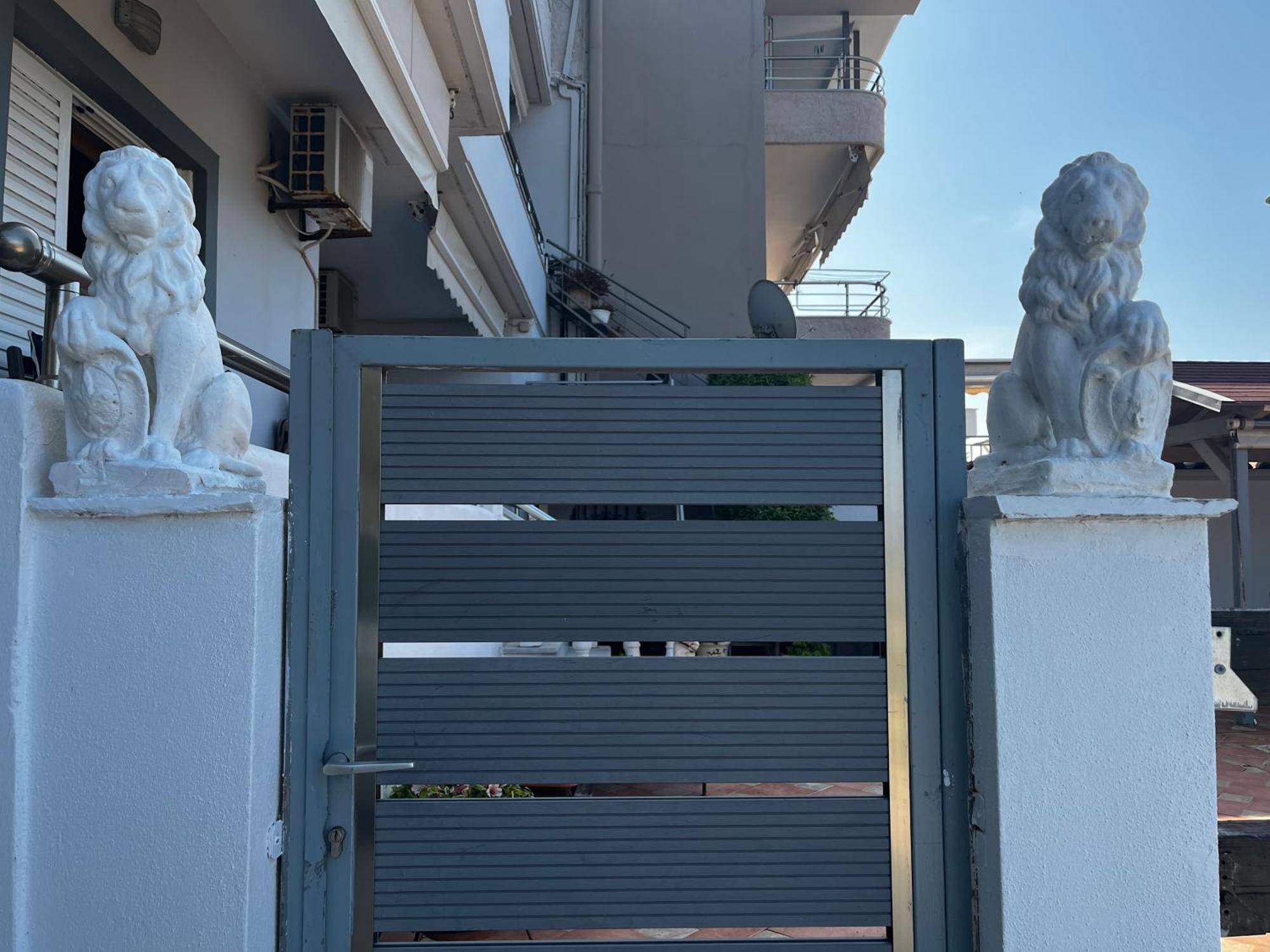 Family Sea & Garden View Apartment Preveza Buitenkant foto
