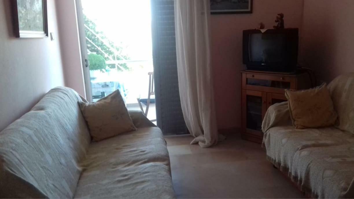 Family Sea & Garden View Apartment Preveza Buitenkant foto